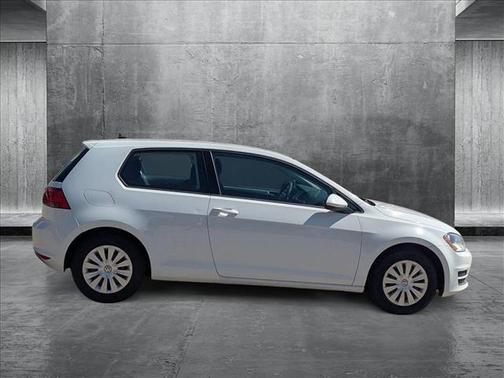 2015 Volkswagen Golf Launch Edition 2-Door