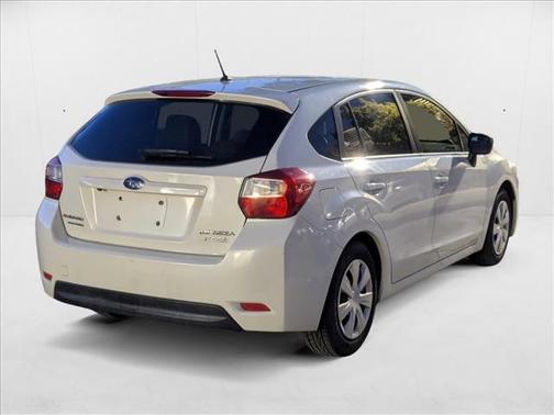 2016 Subaru Impreza 2.0i