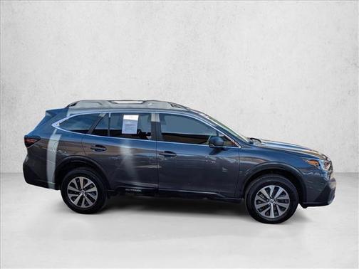 2020 Subaru Outback Base