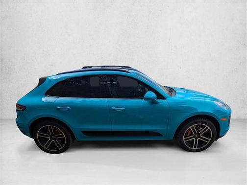 Miami Blue 2020 Porsche Macan Macan