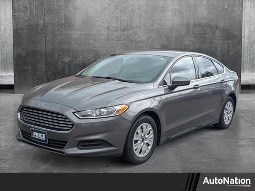 2014 Ford Fusion S