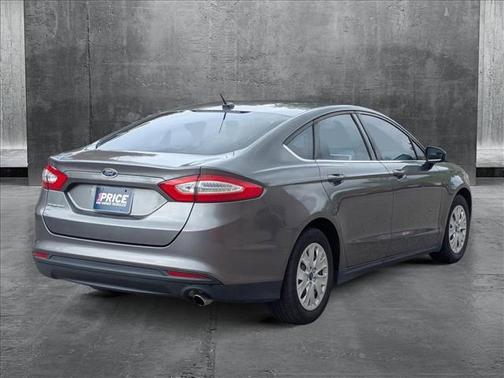 2014 Ford Fusion S