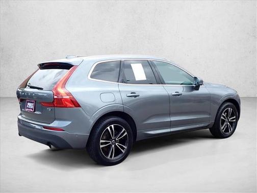 Pine Grey Metallic 2019 Volvo XC60 T5 Momentum