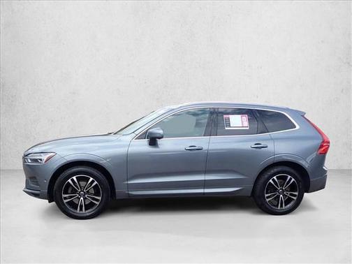 Pine Grey Metallic 2019 Volvo XC60 T5 Momentum