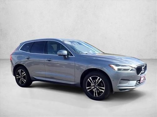 Pine Grey Metallic 2019 Volvo XC60 T5 Momentum