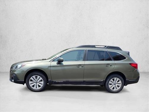 Wilderness Green Metallic 2019 Subaru Outback 2.5i Premium