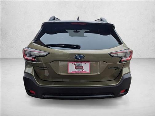 Autumn Green Metallic 2023 Subaru Outback Onyx Edition XT