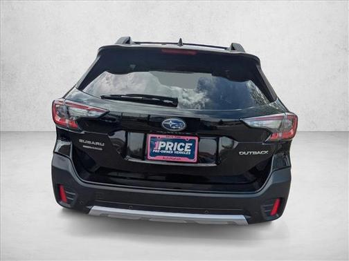 Crystal Black Silica 2022 Subaru Outback Limited