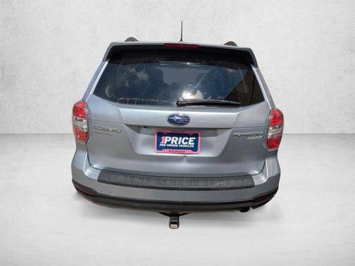 Ice Silver Metallic 2014 Subaru Forester 2.5i Limited