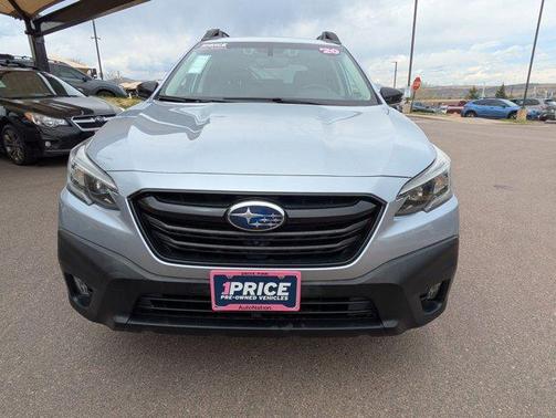 Ice Silver Metallic 2020 Subaru Outback Onyx Edition XT