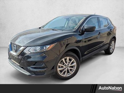 2022 Nissan Rogue Sport S