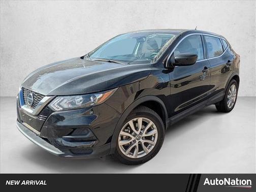 2022 Nissan Rogue Sport S