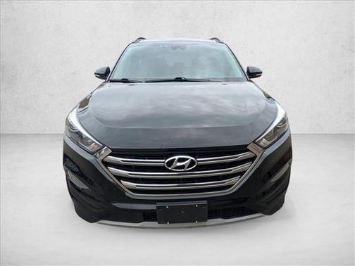 Black Noir Pearl 2018 Hyundai TUCSON Limited
