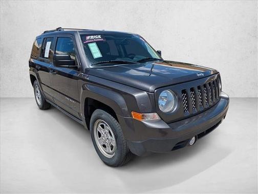 Granite Crystal Metallic Clearcoat 2016 Jeep Patriot Sport