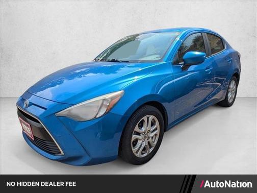 Sapphire 2018 Toyota Yaris iA Base