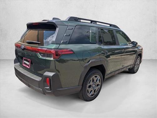 Deep Emerald Green Pearl 2026 Subaru Outback Premium