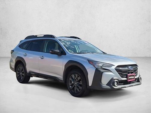 Ice Silver Metallic 2024 Subaru Outback Onyx Edition