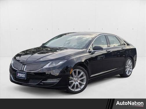 2016 Lincoln MKZ Base