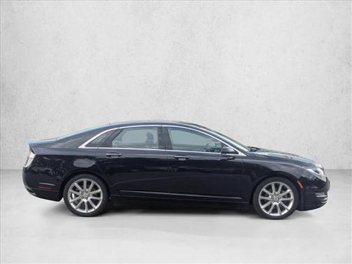 2016 Lincoln MKZ Base