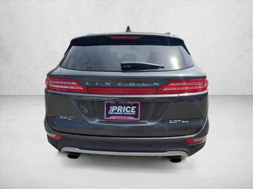 Magnetic Gray Metallic 2017 Lincoln MKC Select