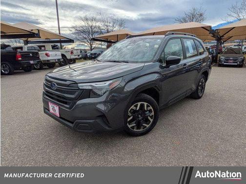 2025 Subaru Forester Base