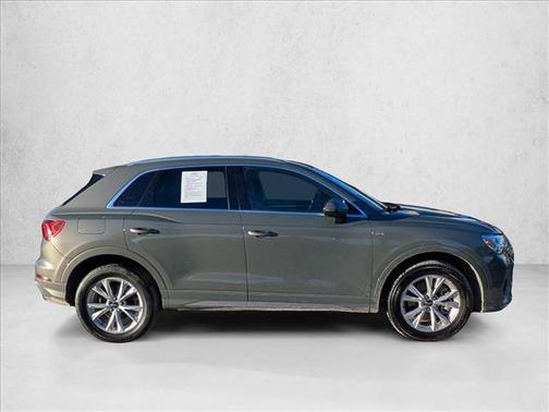 2023 Audi Q3 Premium 45 TFSI S line quattro Tiptronic