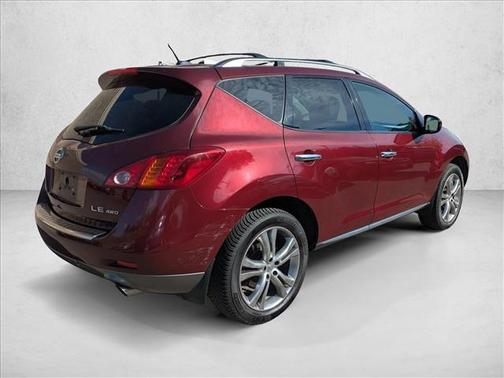 2010 Nissan Murano LE
