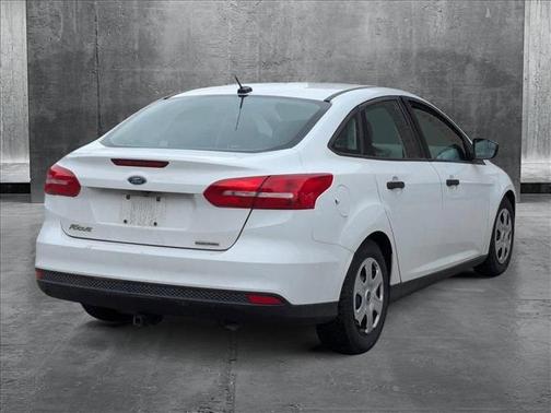 2016 Ford Focus S
