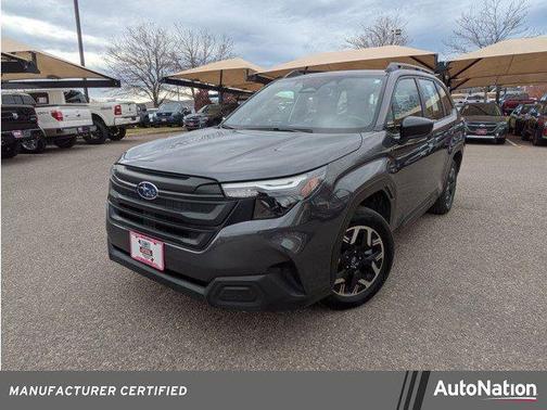 2025 Subaru Forester Base