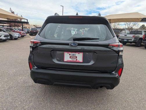 2025 Subaru Forester Base