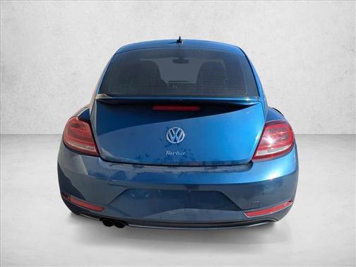 2018 Volkswagen Beetle 2.0T S