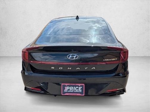 Phantom Black 2022 Hyundai SONATA Limited