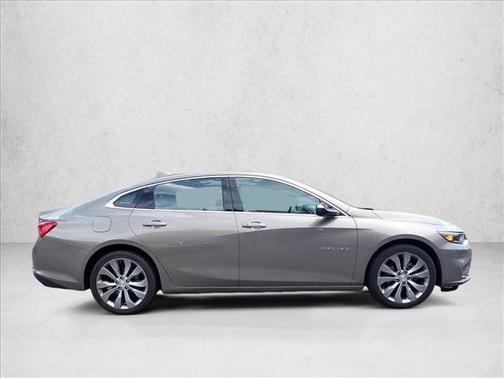 Pepperdust Metallic 2017 Chevrolet Malibu Premier