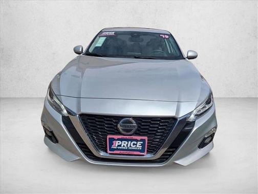 Brilliant Silver Metallic 2019 Nissan Altima 2.5 SL