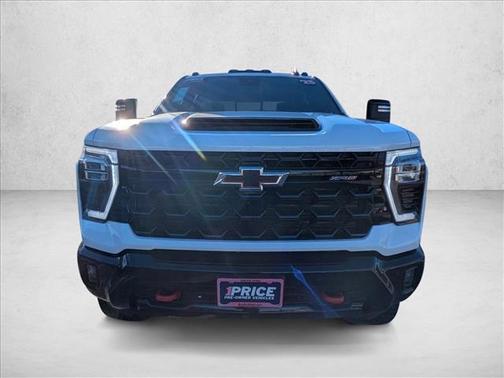 2025 Chevrolet Silverado 2500 4WD Crew Cab Standard Bed ZR2