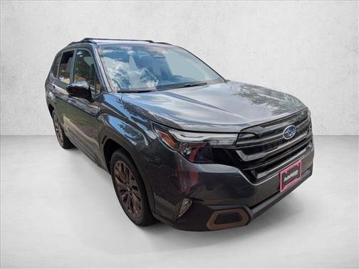 Magnetite Gray Metallic 2025 Subaru Forester Sport