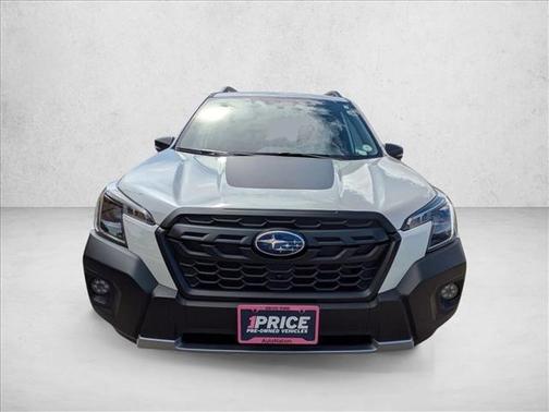 Crystal White Pearl 2023 Subaru Forester Wilderness