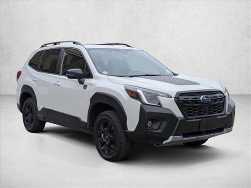 Crystal White Pearl 2023 Subaru Forester Wilderness