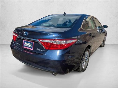 2016 Toyota Camry Hybrid XLE