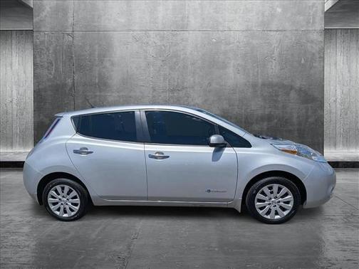 2017 Nissan Leaf S