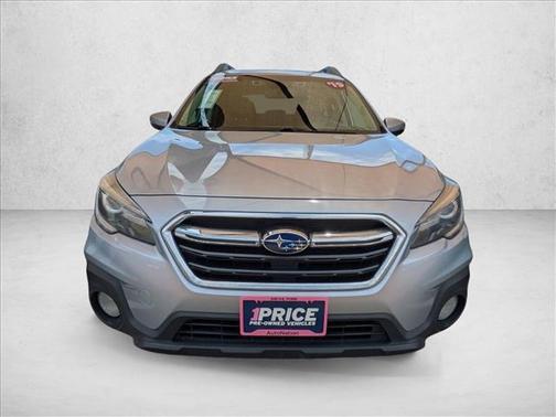 Ice Silver Metallic 2019 Subaru Outback 2.5i Limited