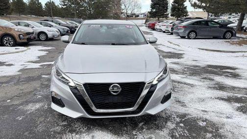 2022 Nissan Altima 2.5 SV