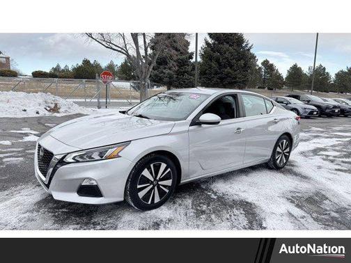 2022 Nissan Altima 2.5 SV