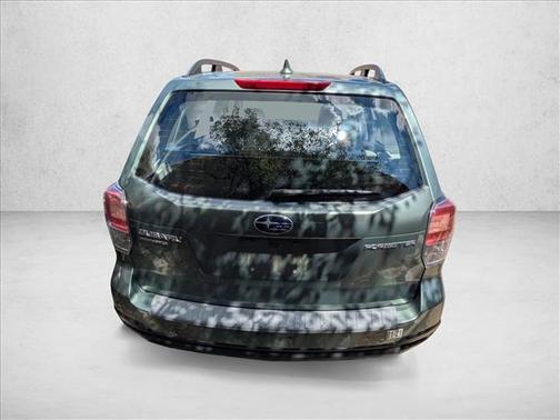 Jasmine Green Metallic 2018 Subaru Forester 2.5i