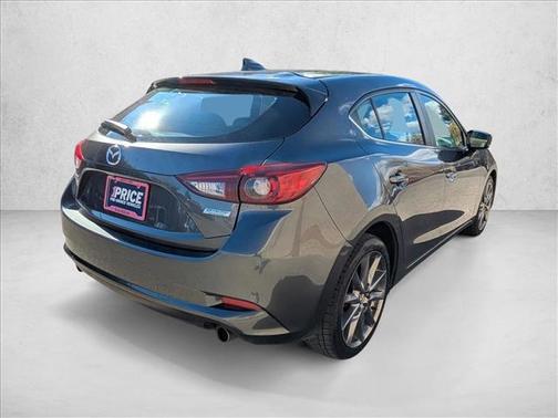 2018 Mazda Mazda3 Touring