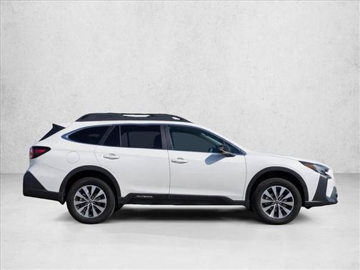 Crystal White Pearl 2024 Subaru Outback Premium