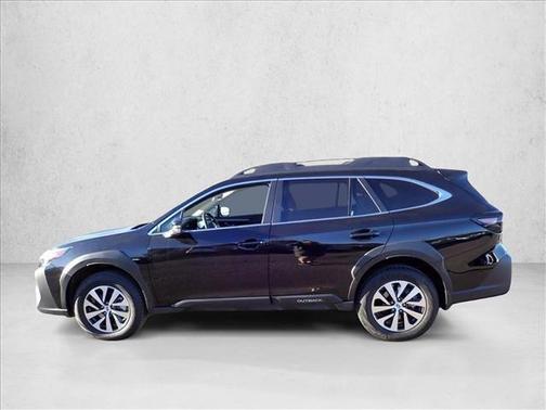 Crystal Black Silica 2025 Subaru Outback Premium