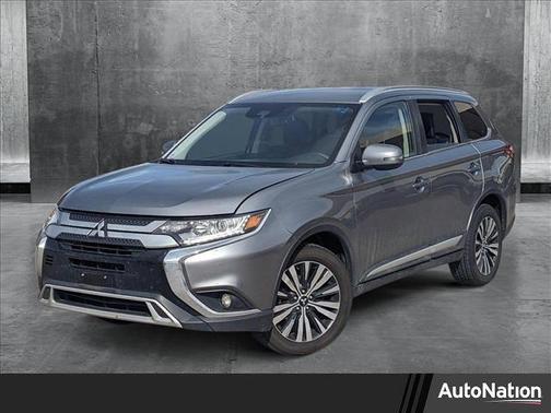 2020 Mitsubishi Outlander ES