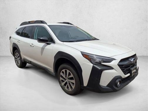 Crystal White Pearl 2025 Subaru Outback Premium
