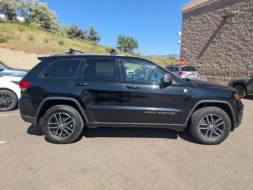 2017 Jeep Grand Cherokee Trailhawk